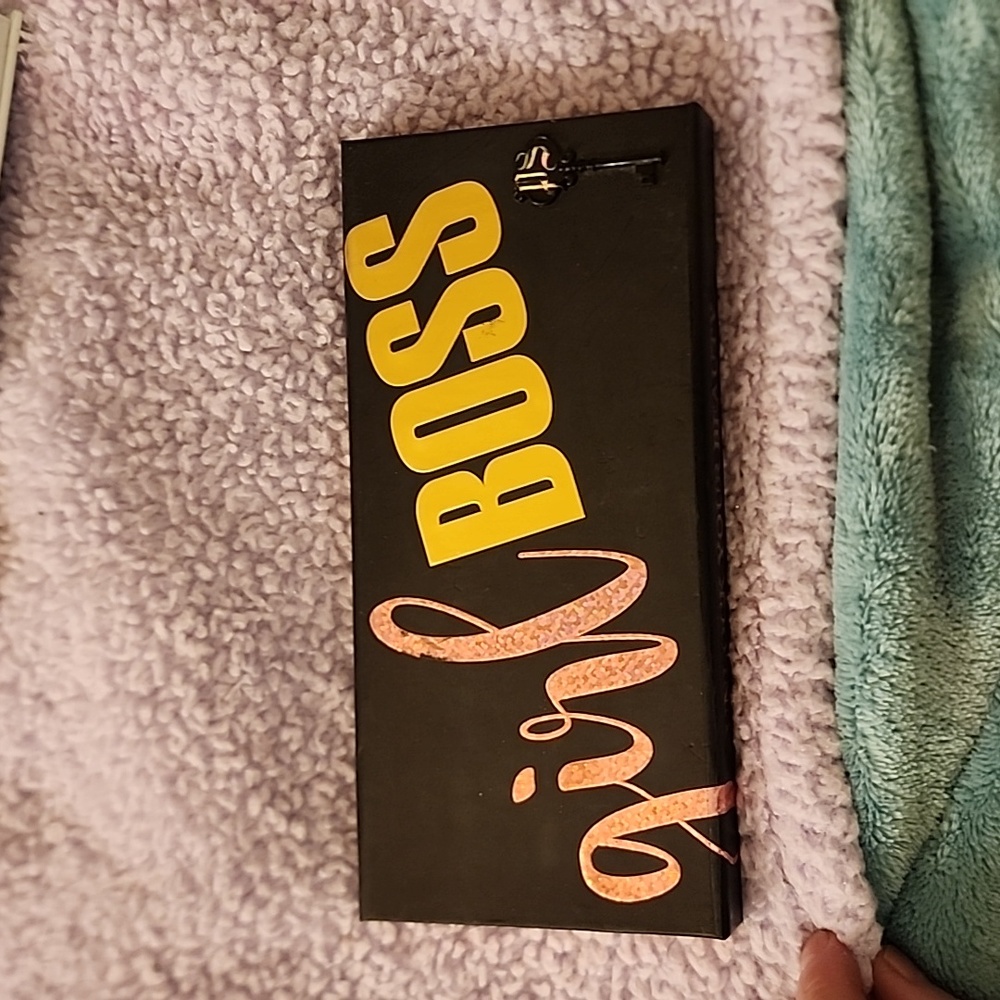 Private society cosmetic Girl Boss eye shadows